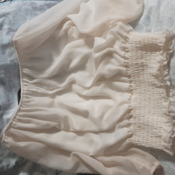 Colleen Lopez small off white - Picture 2 of 4